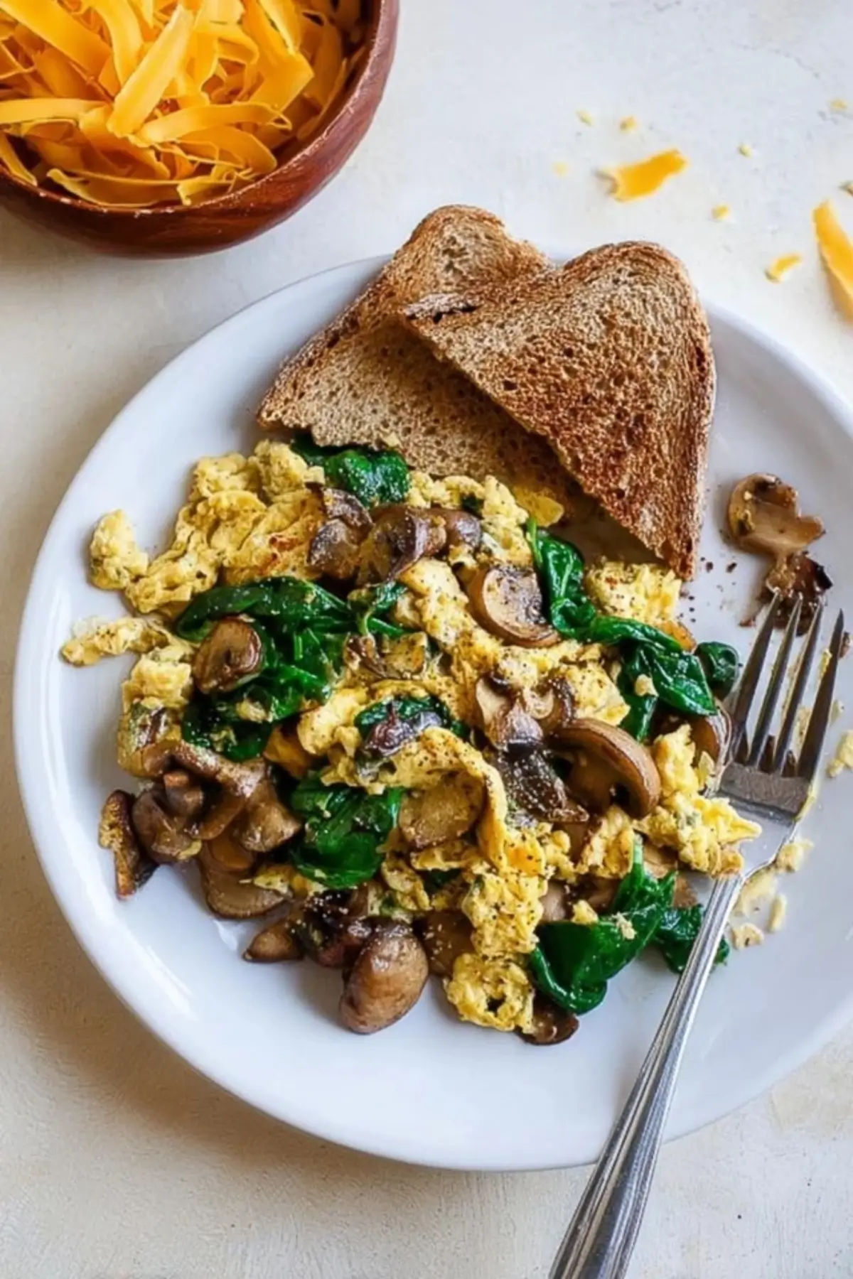 Mushroom-Spinach Scrambled Eggs