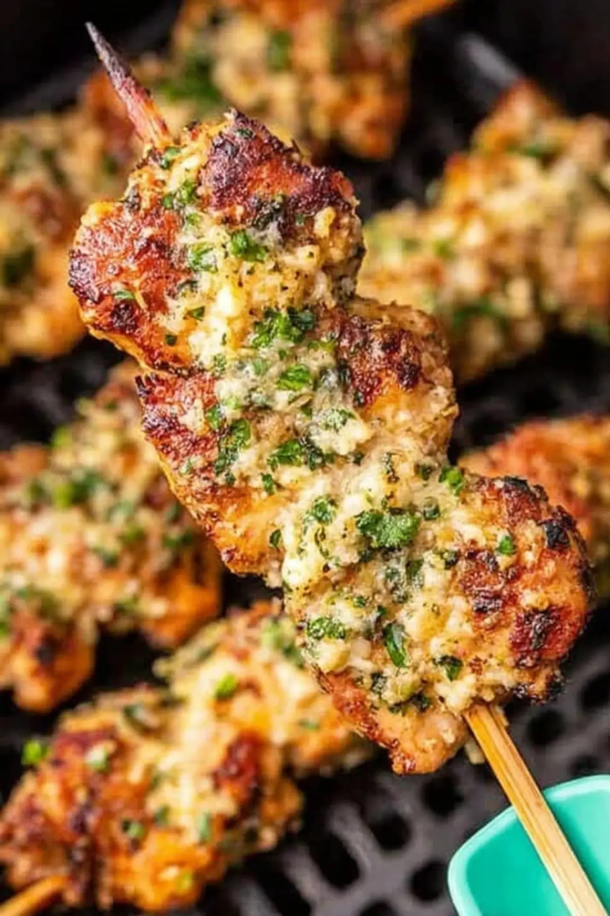 Air Fryer Garlic Parmesan Chicken Skewers