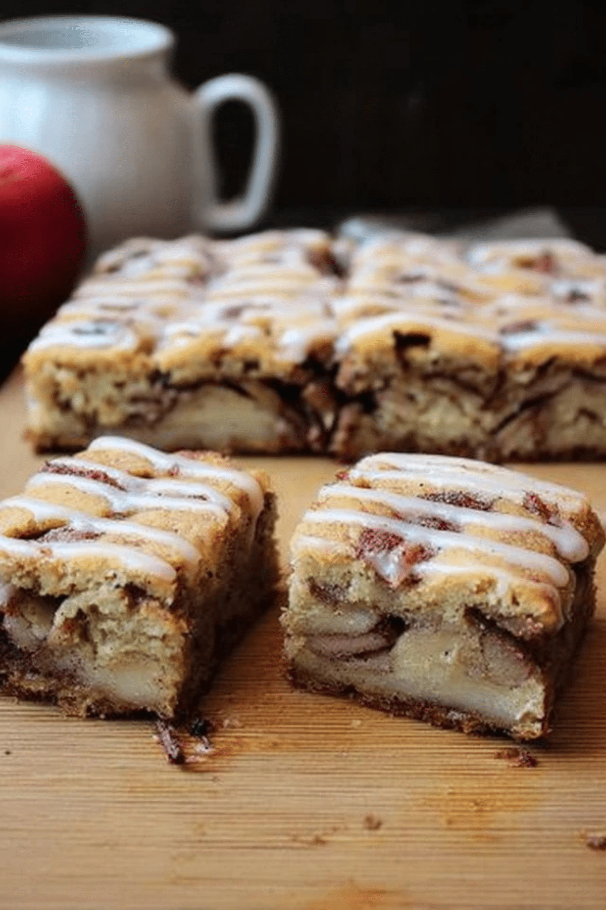 Apple Cinnamon Sheet Cake