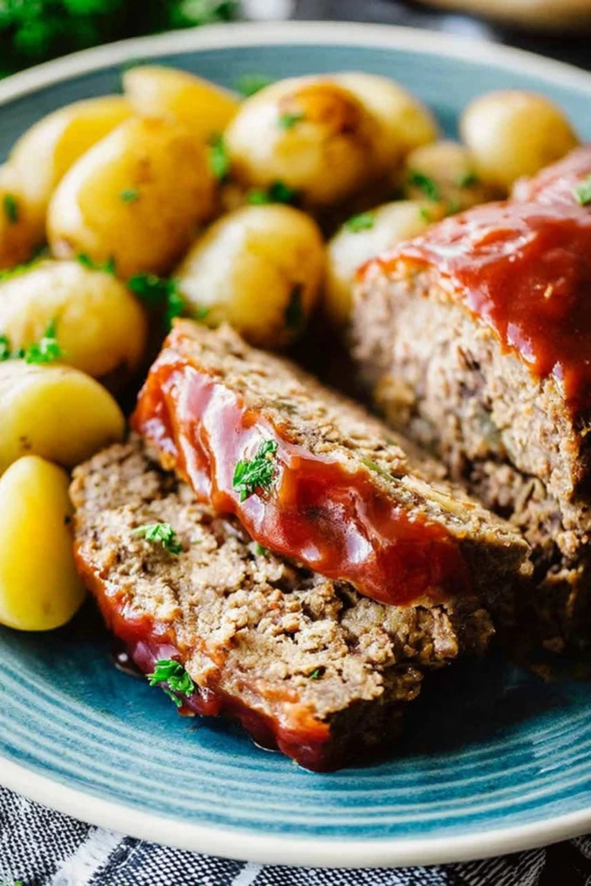Slow Cooker Meatloaf and Potatoes