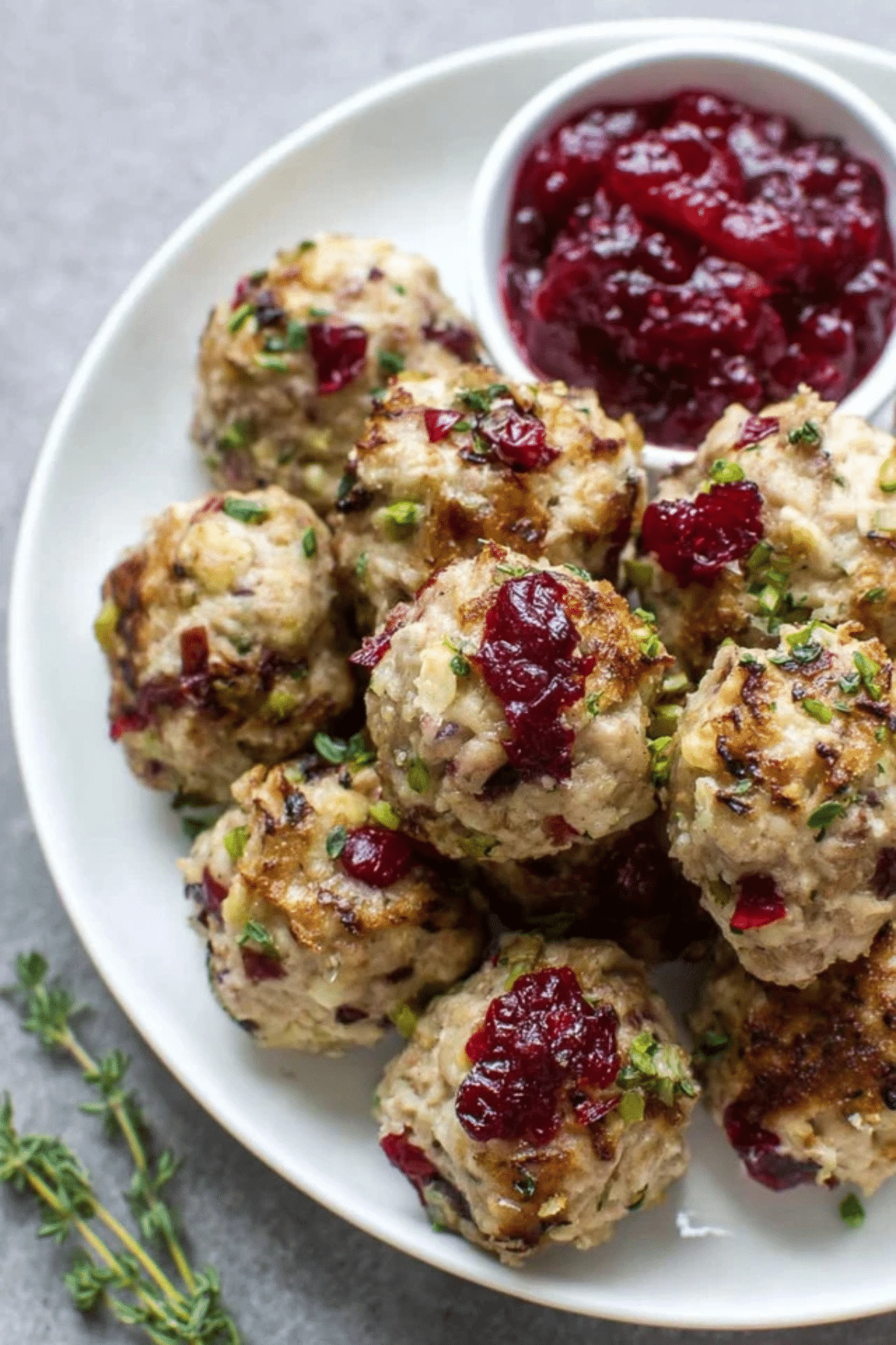 Cranberry Turkey Stuffing Balls (2)