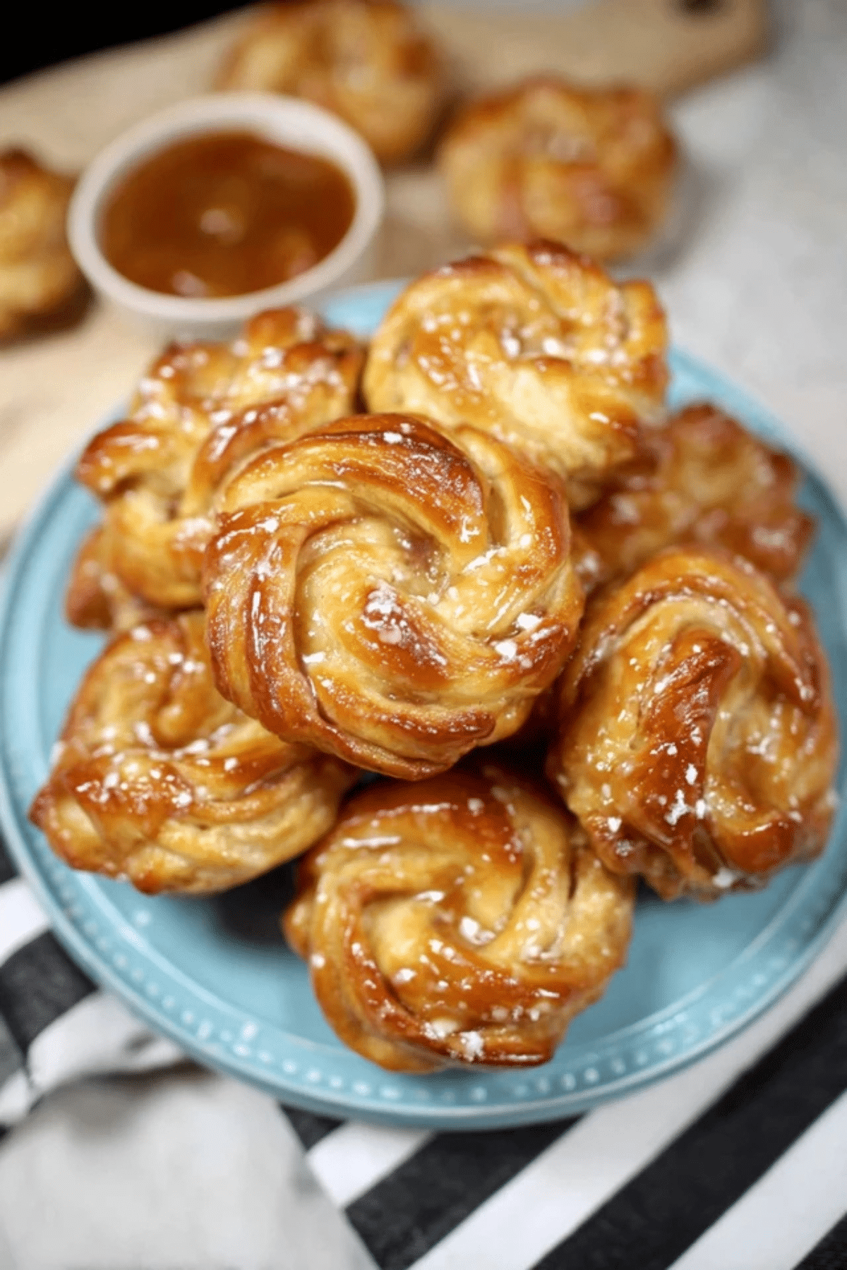 Peach Pie Cruffins