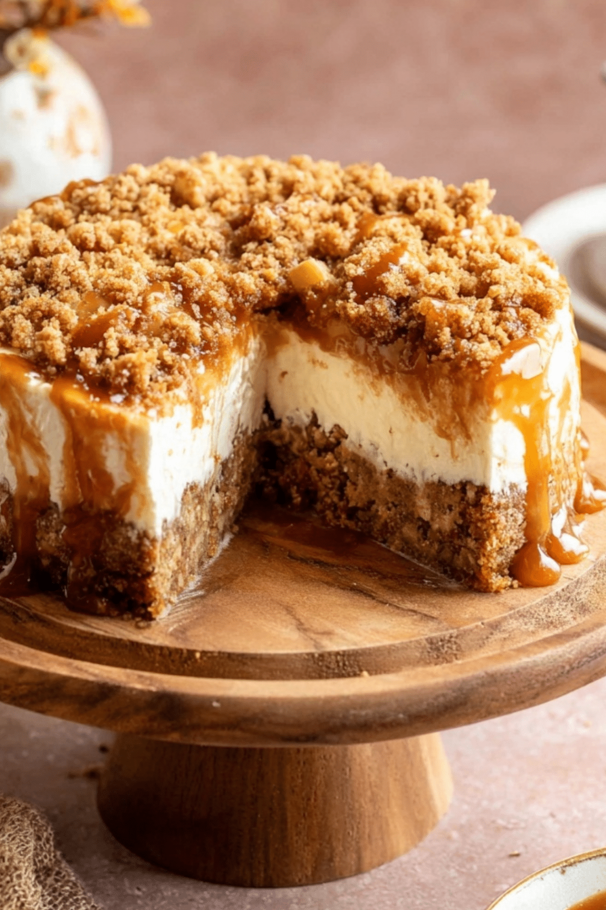 Irresistible Apple Crumble Cheesecake with apples and crumble topping