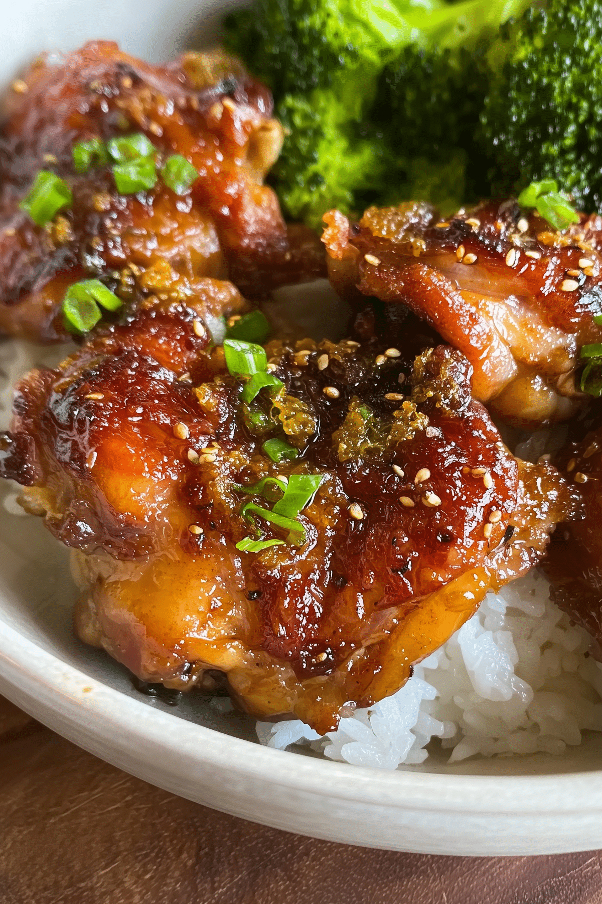 Soy Garlic Chicken Thighs with savory soy sauce and garlic